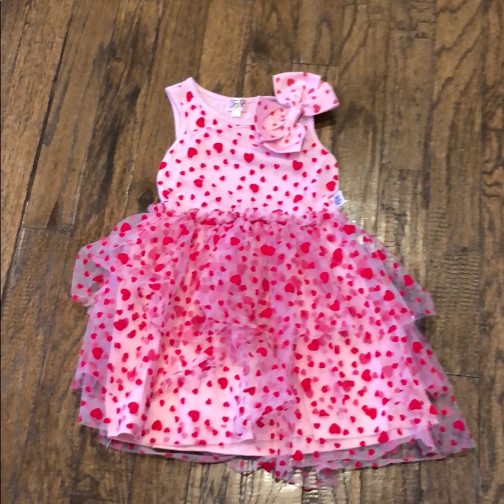JoJo Siwa size 7/8 dress heart dress